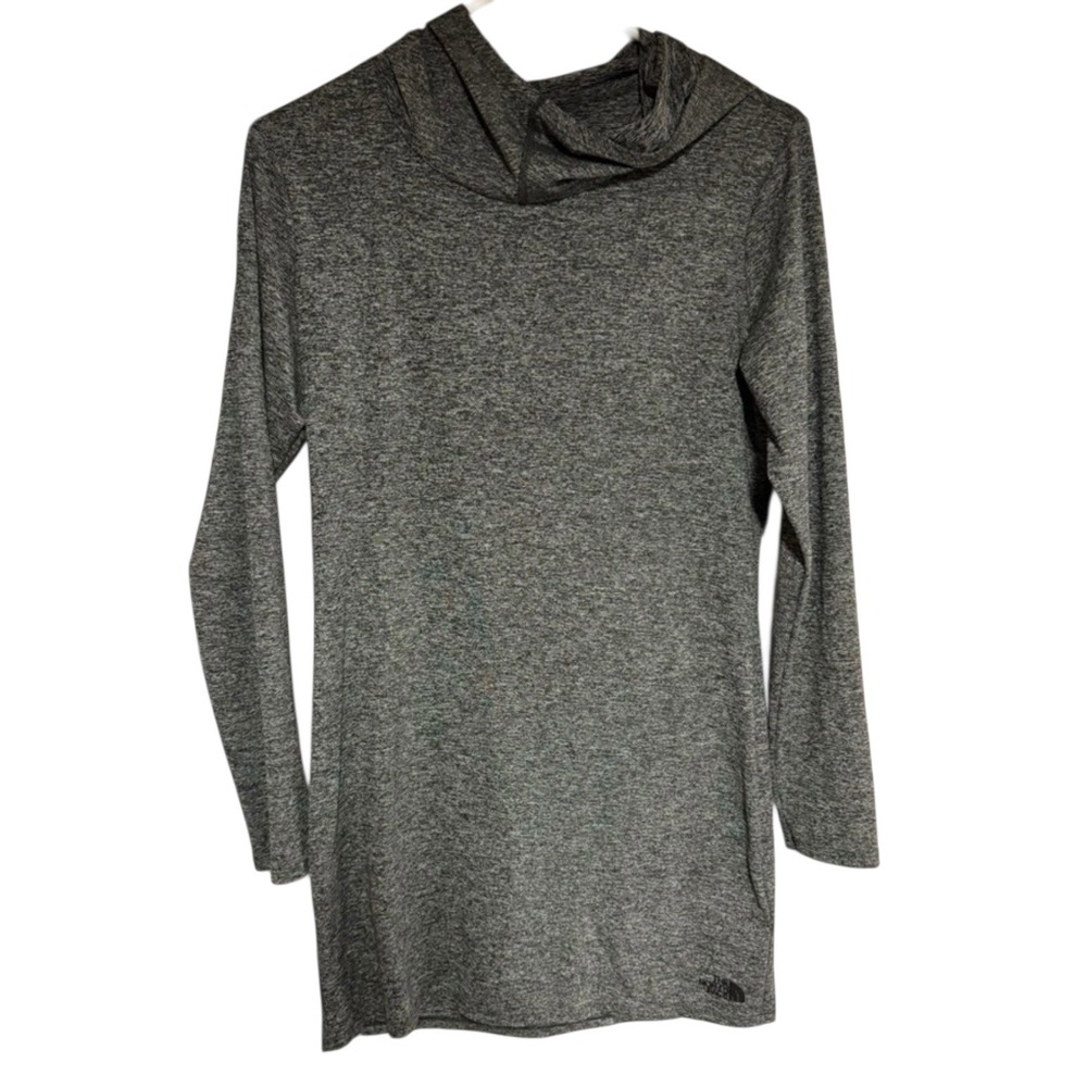 The North Face Gray Long Sleeve‎ Tee